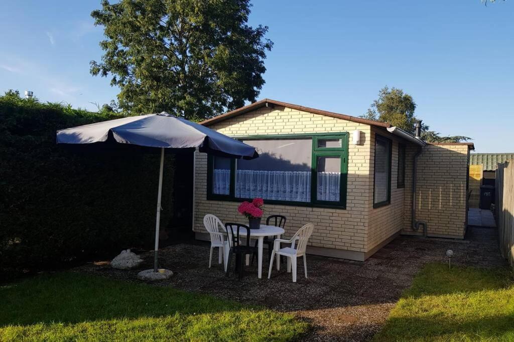 Cozy Chalet In Opmeer Near Amsterdam And Beach מראה חיצוני תמונה