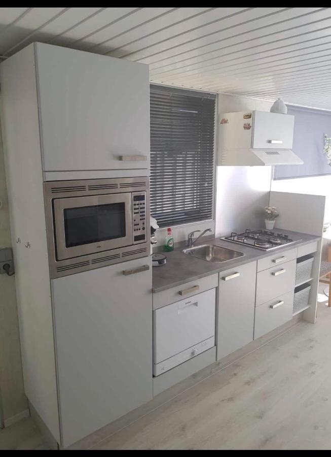 Cozy Chalet In Opmeer Near Amsterdam And Beach מראה חיצוני תמונה