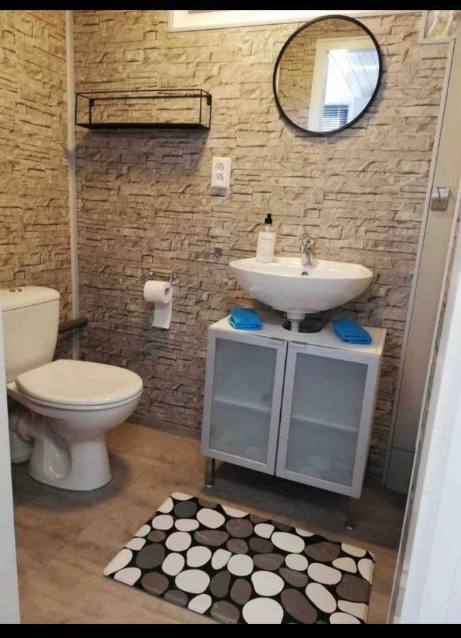 Cozy Chalet In Opmeer Near Amsterdam And Beach מראה חיצוני תמונה